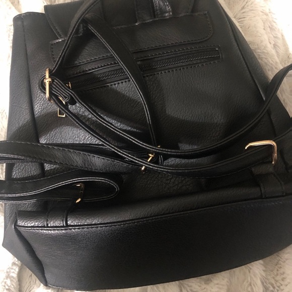 Mini Backpack - Picture 4 of 7